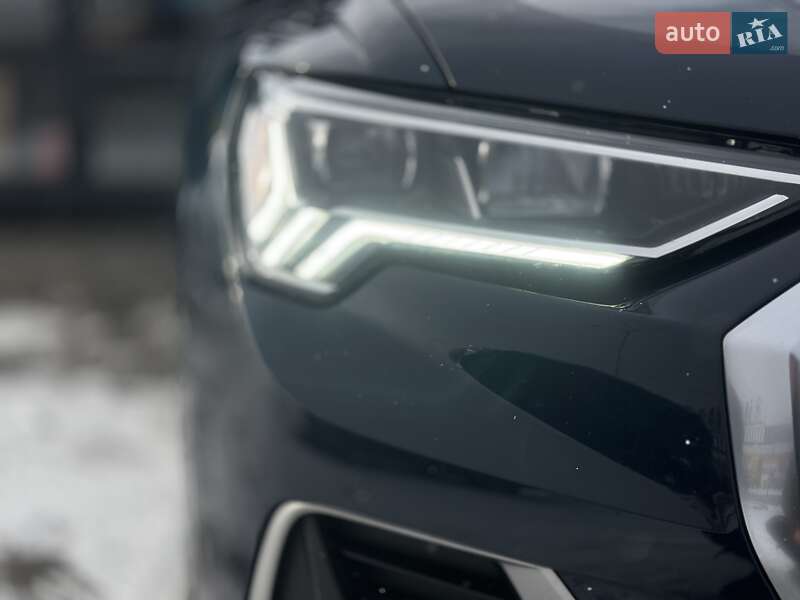 Внедорожник / Кроссовер Audi Q3 2019 в Черновцах