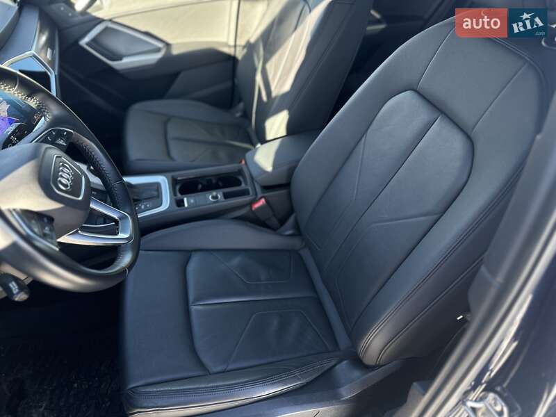 Внедорожник / Кроссовер Audi Q3 2019 в Черновцах