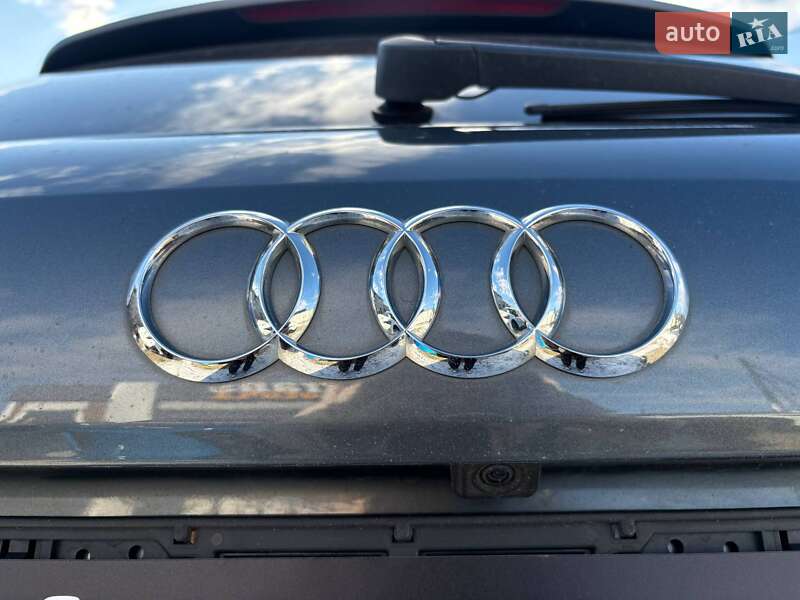 Позашляховик / Кросовер Audi Q3 2016 в Стрию