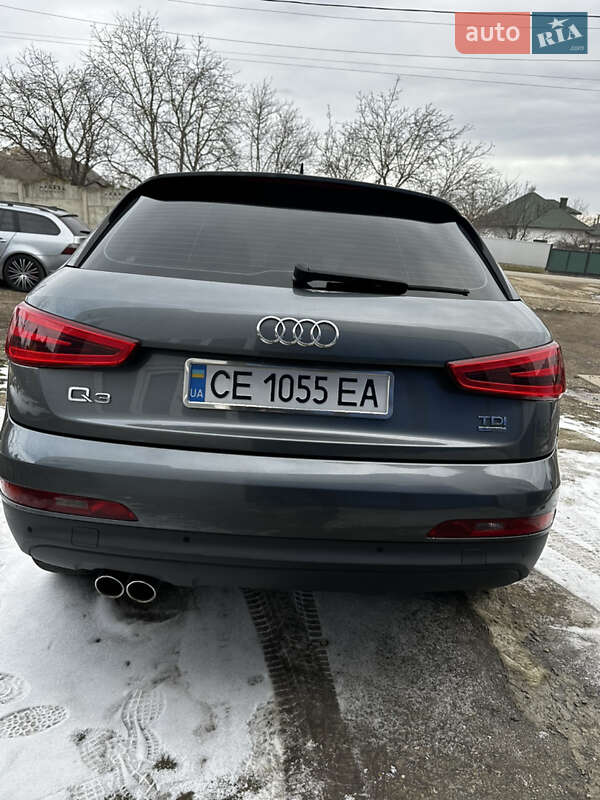Позашляховик / Кросовер Audi Q3 2012 в Чернівцях