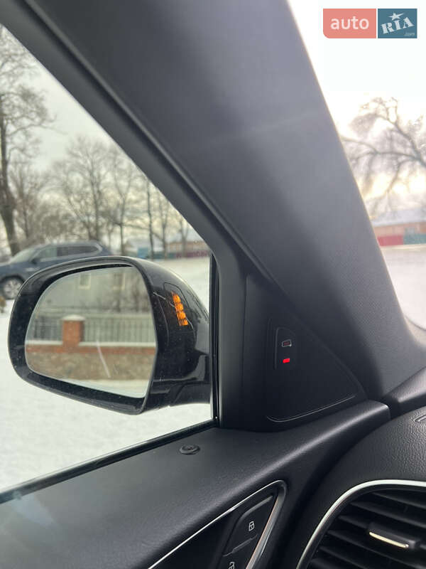 Позашляховик / Кросовер Audi Q3 2017 в Карлівці