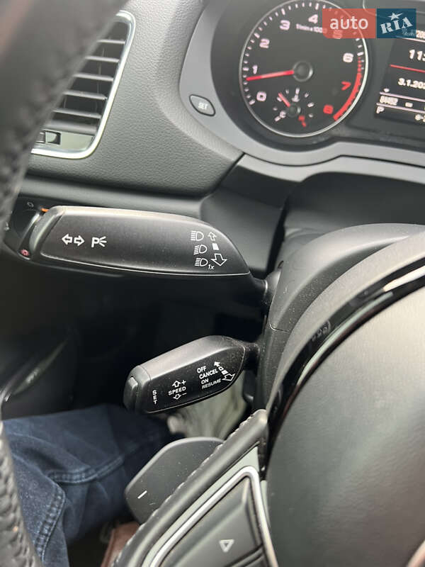 Позашляховик / Кросовер Audi Q3 2017 в Карлівці