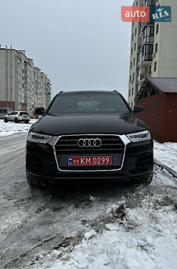 Внедорожник / Кроссовер Audi Q3 2017 в Виннице