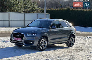 Внедорожник / Кроссовер Audi Q3 2015 в Луцке