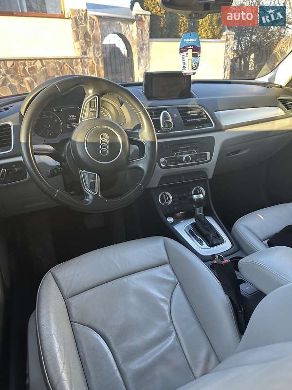 Позашляховик / Кросовер Audi Q3 2014 в Стрию