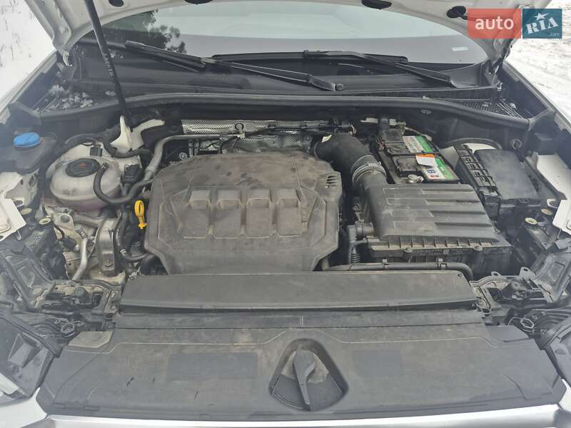 Внедорожник / Кроссовер Audi Q3 2021 в Житомире