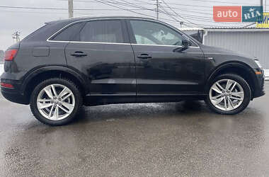 Внедорожник / Кроссовер Audi Q3 2017 в Ивано-Франковске