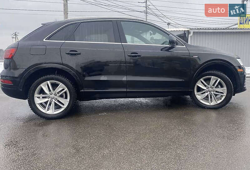 Позашляховик / Кросовер Audi Q3 2017 в Івано-Франківську