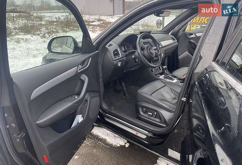 Позашляховик / Кросовер Audi Q3 2017 в Івано-Франківську