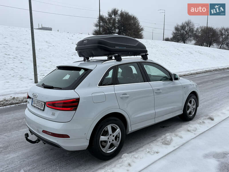 Внедорожник / Кроссовер Audi Q3 2012 в Киеве
