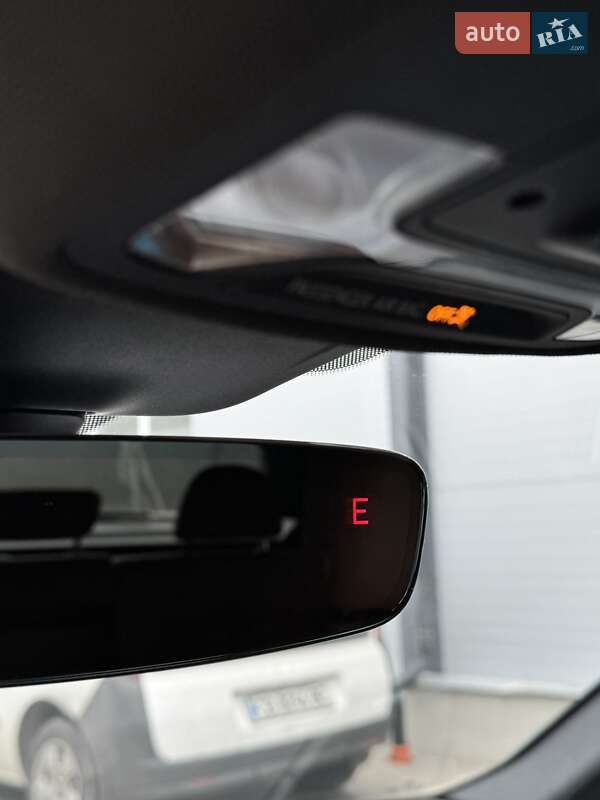 Внедорожник / Кроссовер Audi Q3 2019 в Киеве