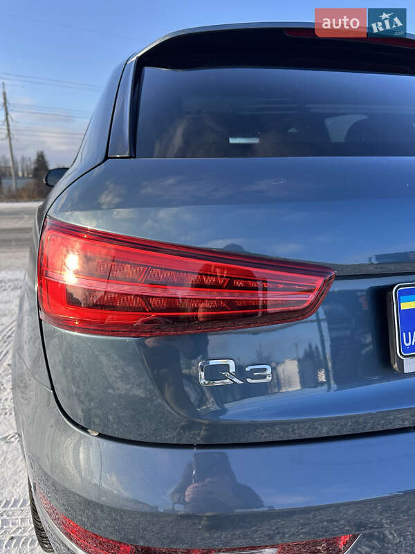Внедорожник / Кроссовер Audi Q3 2018 в Полтаве