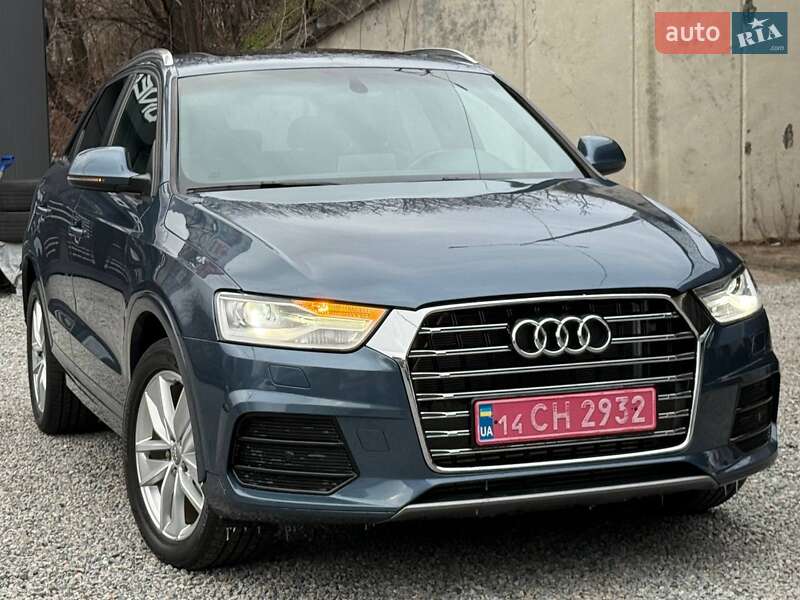 Внедорожник / Кроссовер Audi Q3 2017 в Днепре