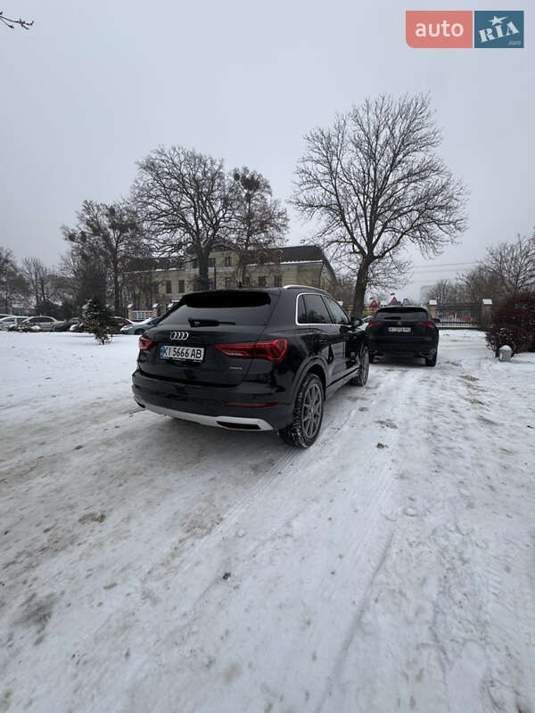 Внедорожник / Кроссовер Audi Q3 2020 в Фастове