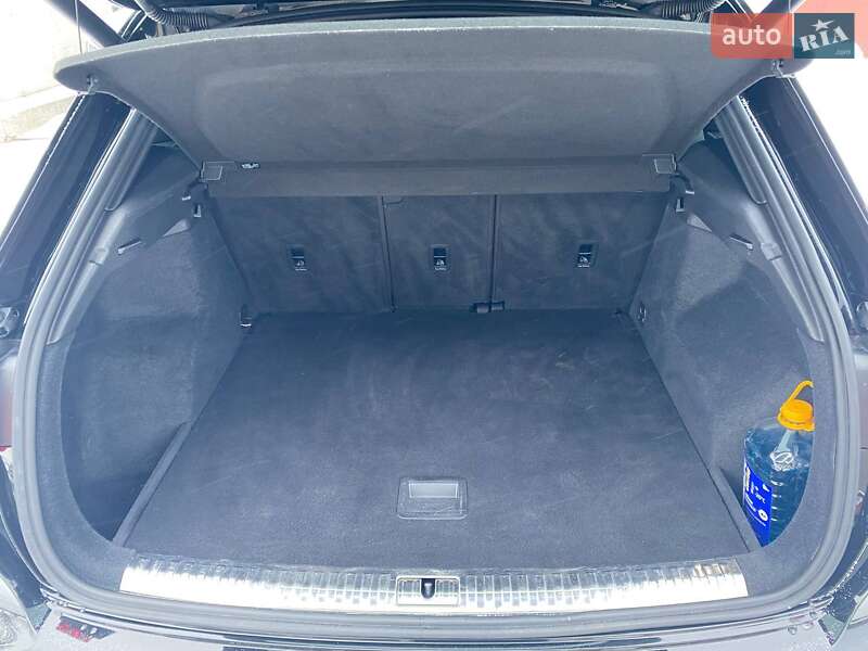 Внедорожник / Кроссовер Audi Q3 2022 в Днепре фото 13 Внедорожник / Кроссовер Audi Q3 2022 в Днепре