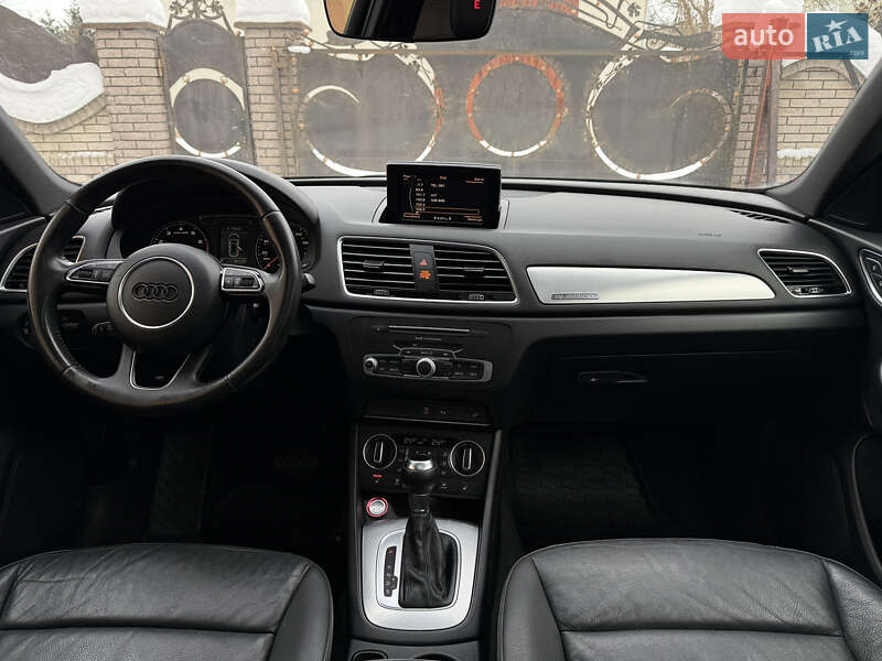 Внедорожник / Кроссовер Audi Q3 2016 в Дрогобыче