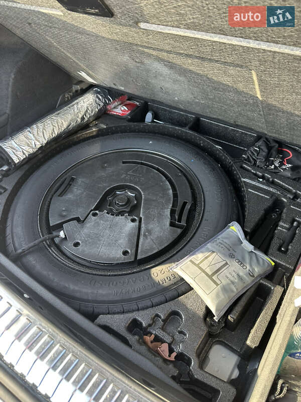 Внедорожник / Кроссовер Audi Q3 2021 в Чернигове