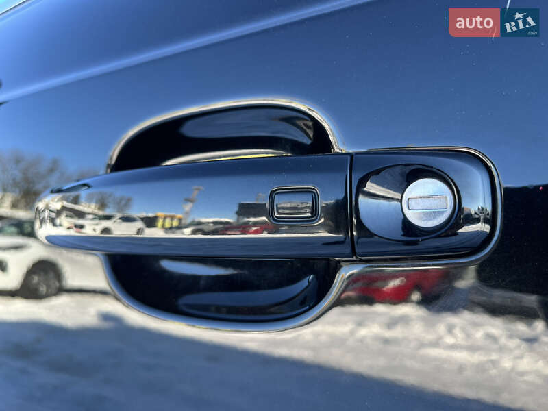 Внедорожник / Кроссовер Audi Q3 2015 в Львове