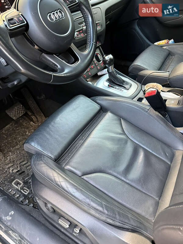 Внедорожник / Кроссовер Audi Q3 2017 в Киеве