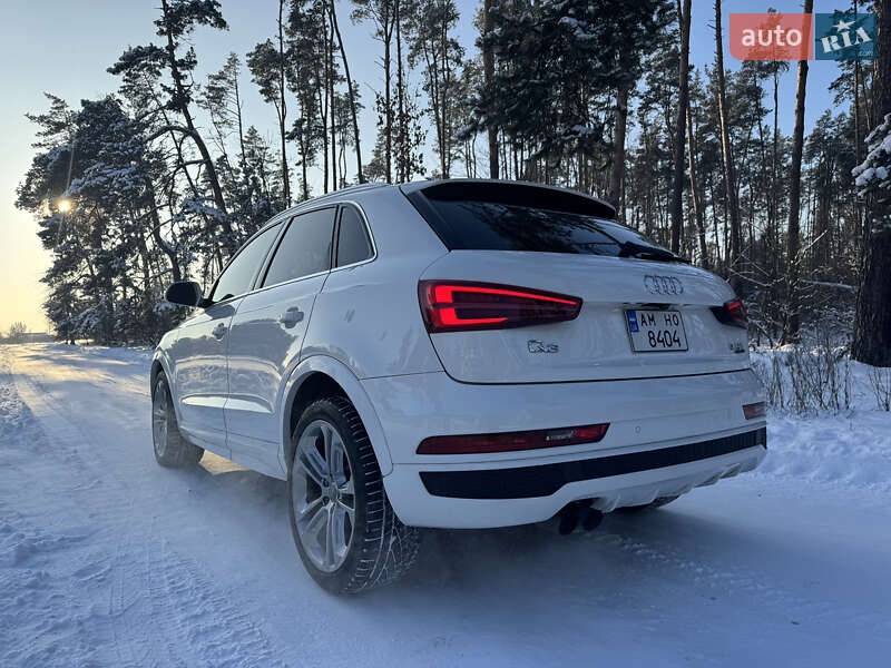 Внедорожник / Кроссовер Audi Q3 2016 в Житомире