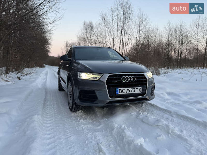Внедорожник / Кроссовер Audi Q3 2015 в Самборе