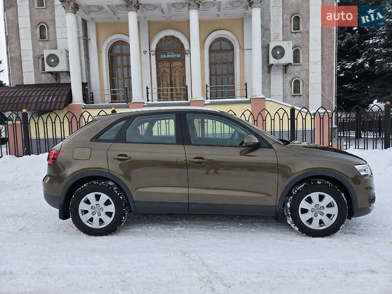 Внедорожник / Кроссовер Audi Q3 2012 в Каменском фото 7 Внедорожник / Кроссовер Audi Q3 2012 в Каменском