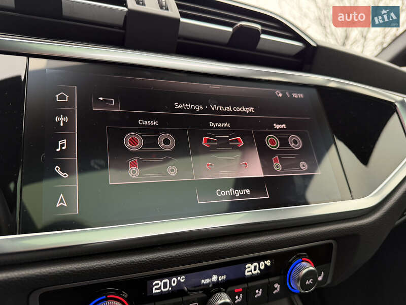 Внедорожник / Кроссовер Audi Q3 2020 в Киеве