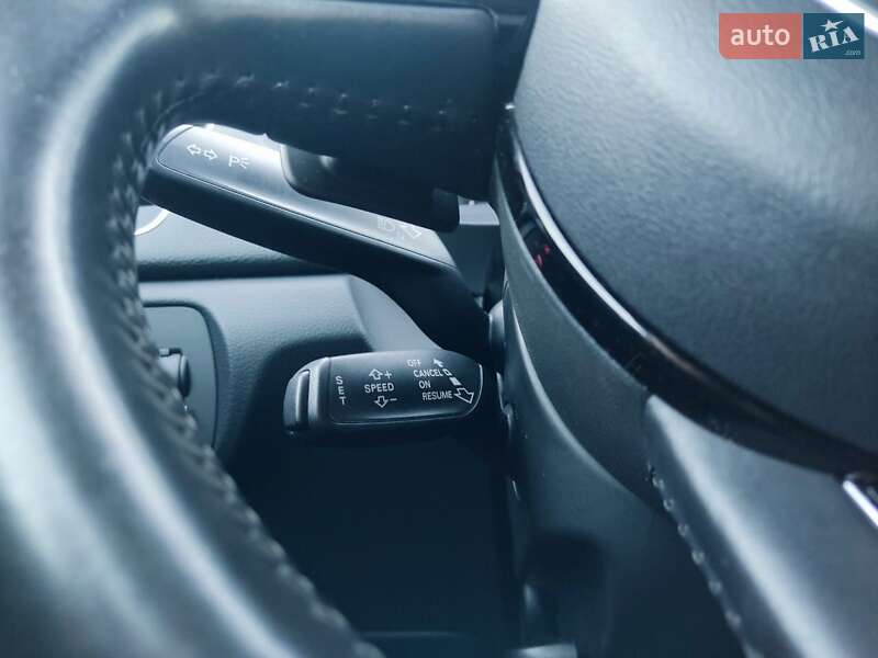 Внедорожник / Кроссовер Audi Q3 2014 в Бердичеве