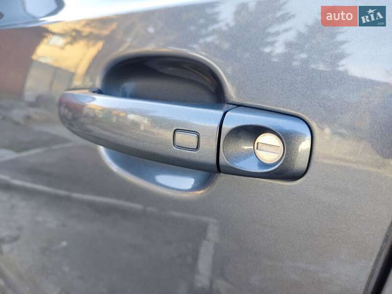 Внедорожник / Кроссовер Audi Q3 2014 в Бердичеве