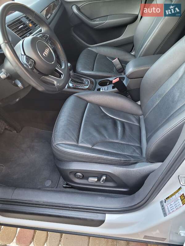 Внедорожник / Кроссовер Audi Q3 2015 в Ровно фото 36 Внедорожник / Кроссовер Audi Q3 2015 в Ровно