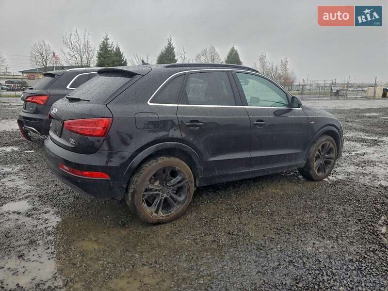 Внедорожник / Кроссовер Audi Q3 2017 в Днепре