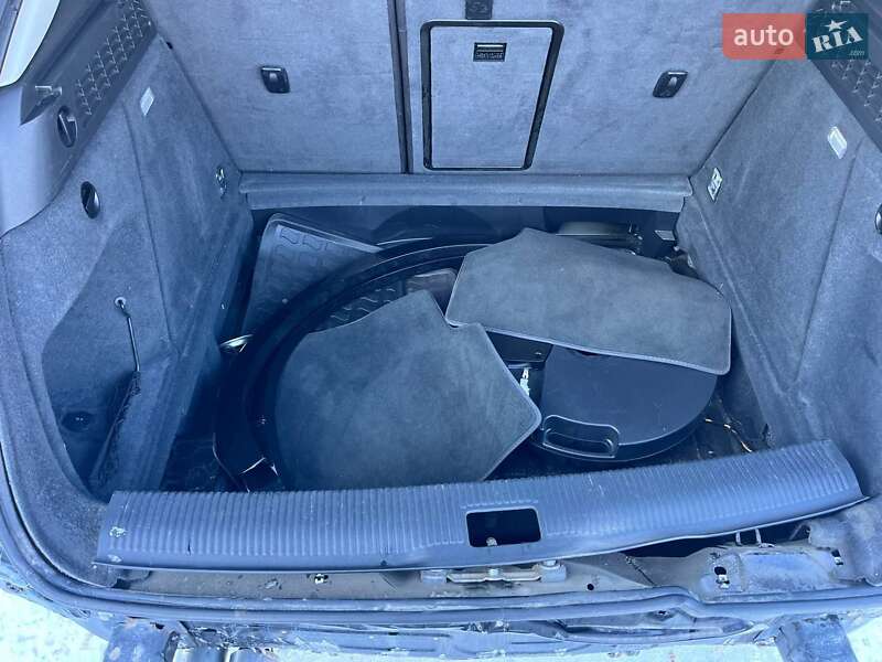 Внедорожник / Кроссовер Audi Q3 2015 в Луцке