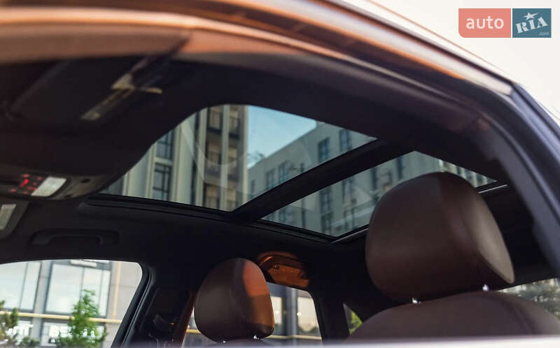 Внедорожник / Кроссовер Audi Q3 2014 в Львове