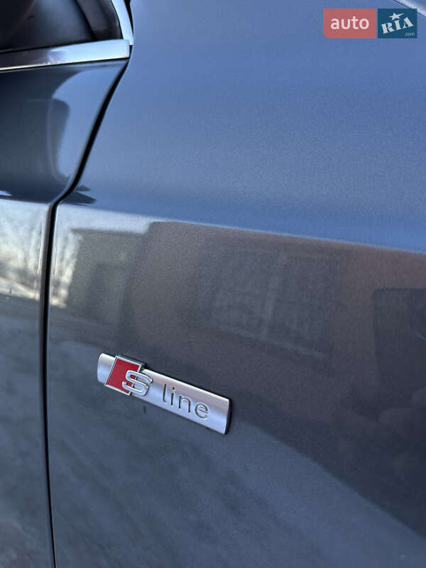 Внедорожник / Кроссовер Audi Q3 2016 в Трускавце