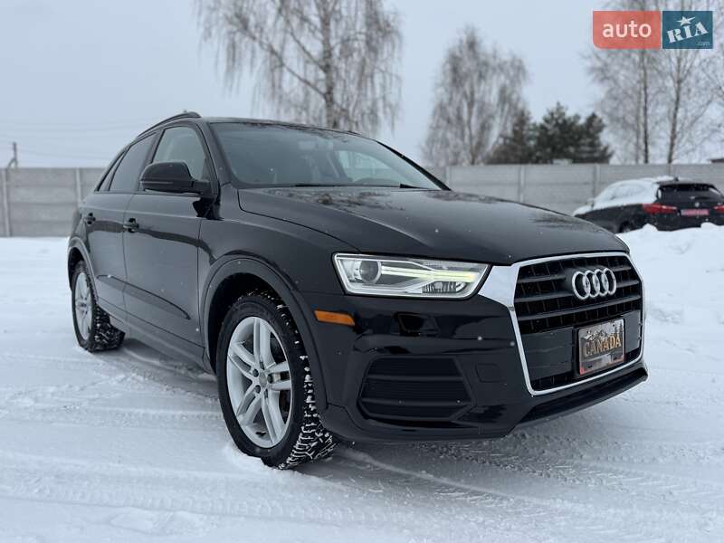 Позашляховик / Кросовер Audi Q3 2016 в Радивиліві