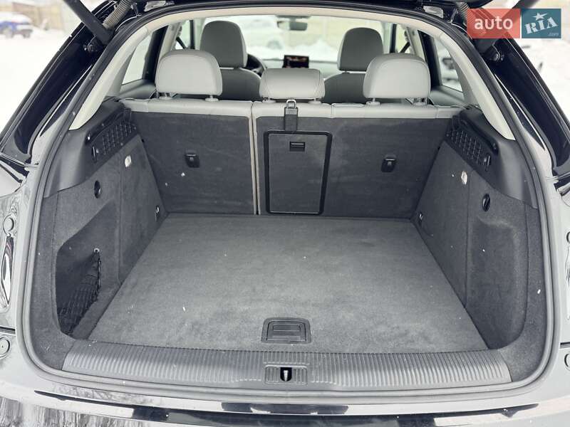 Позашляховик / Кросовер Audi Q3 2016 в Радивиліві