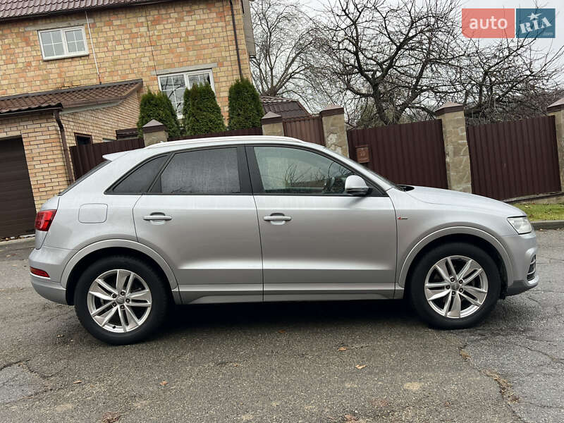 Позашляховик / Кросовер Audi Q3 2017 в Києві