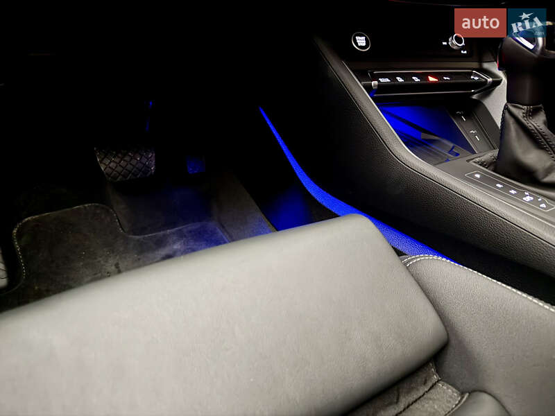 Позашляховик / Кросовер Audi Q3 2024 в Чернівцях