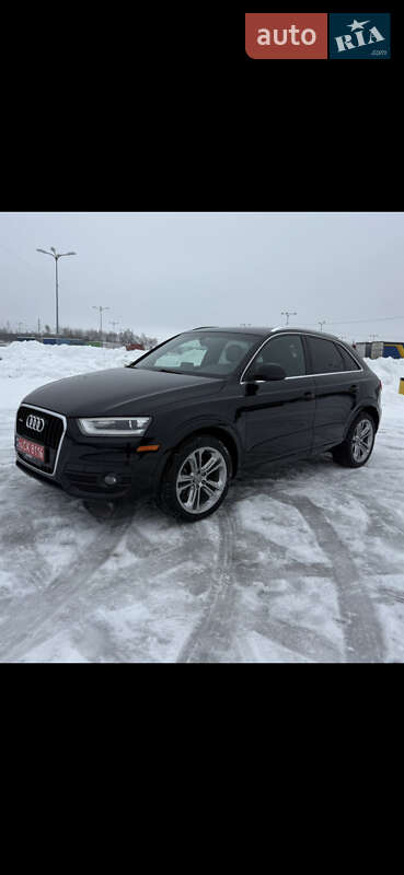 Позашляховик / Кросовер Audi Q3 2015 в Львові