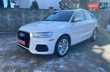 Внедорожник / Кроссовер Audi Q3 2017 в Ровно
