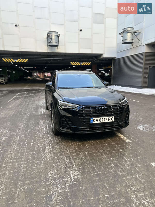 Позашляховик / Кросовер Audi Q3 2024 в Києві