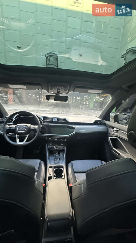 Позашляховик / Кросовер Audi Q3 2024 в Києві