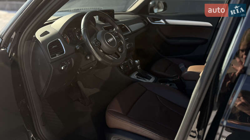 Позашляховик / Кросовер Audi Q3 2017 в Одесі