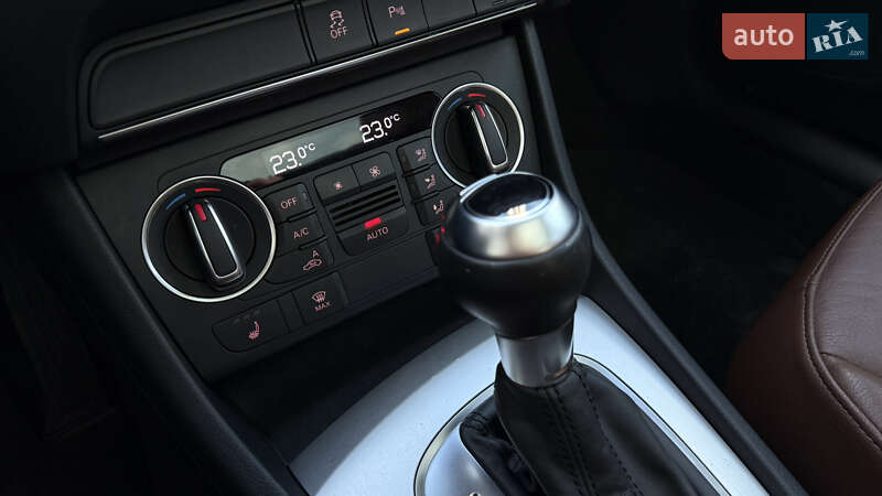 Позашляховик / Кросовер Audi Q3 2017 в Одесі