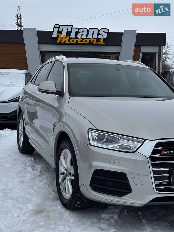 Внедорожник / Кроссовер Audi Q3 2016 в Стрые