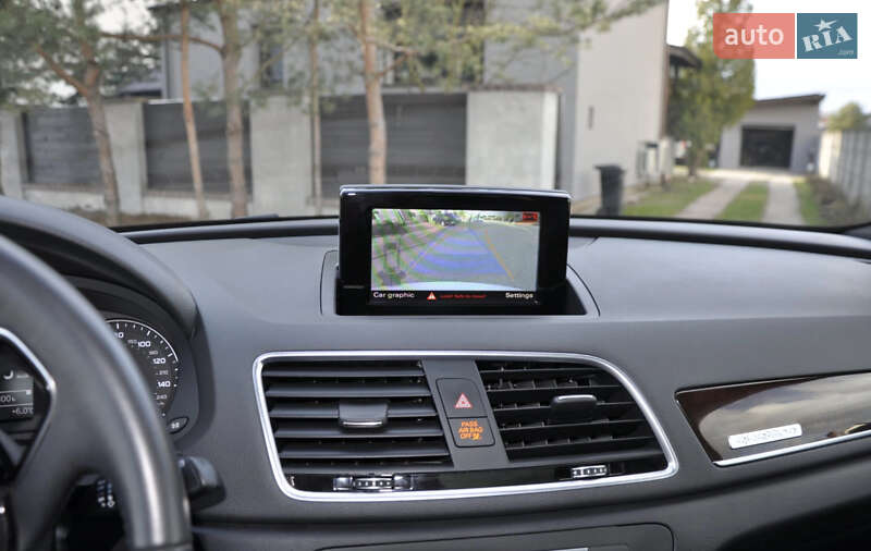 Позашляховик / Кросовер Audi Q3 2017 в Києві