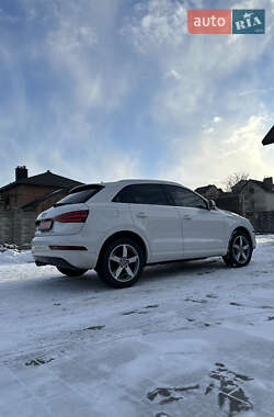 Внедорожник / Кроссовер Audi Q3 2015 в Ровно