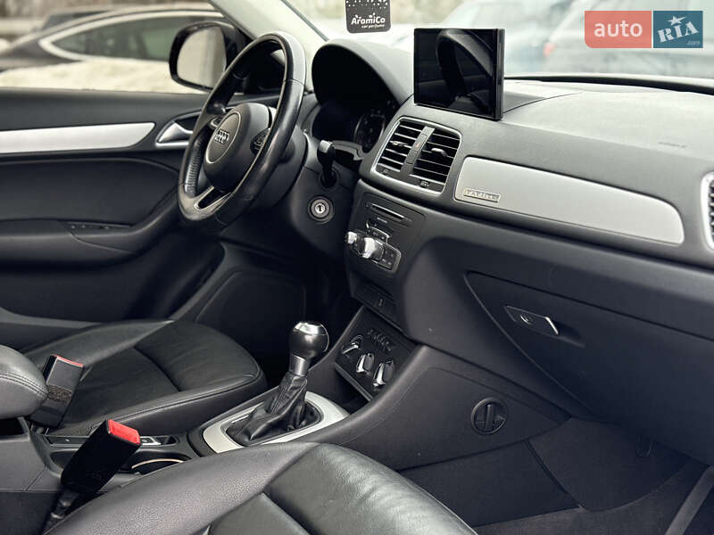 Позашляховик / Кросовер Audi Q3 2016 в Тернополі фото 16 Позашляховик / Кросовер Audi Q3 2016 в Тернополі