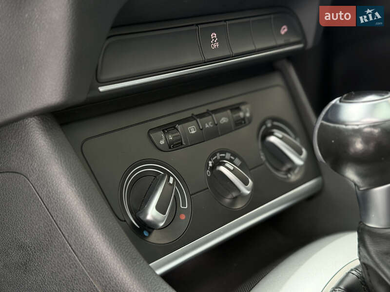 Позашляховик / Кросовер Audi Q3 2016 в Тернополі фото 27 Позашляховик / Кросовер Audi Q3 2016 в Тернополі