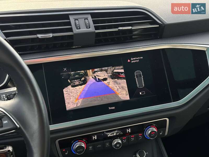 Позашляховик / Кросовер Audi Q3 2020 в Стрию